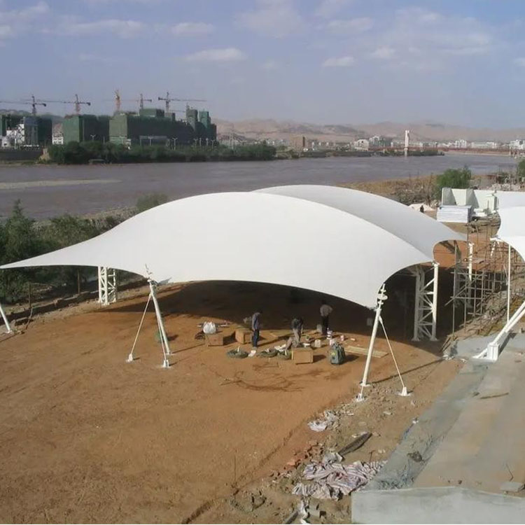 东兴市膜结构汽车棚